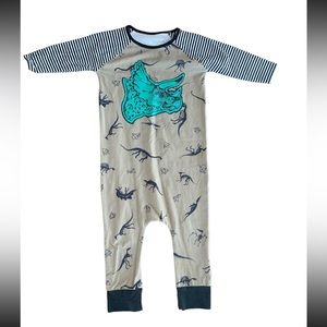 Rags to Raches Size 2T great condition